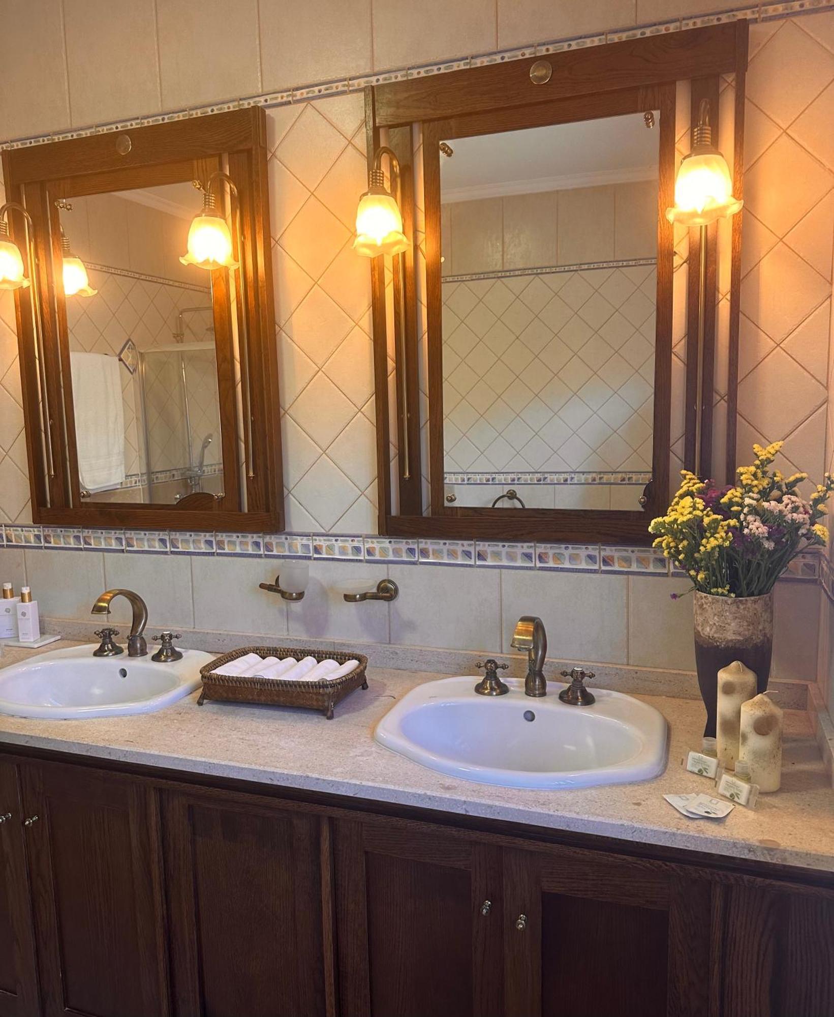 The Oak'S Wolf-Country House Fafe Extérieur photo